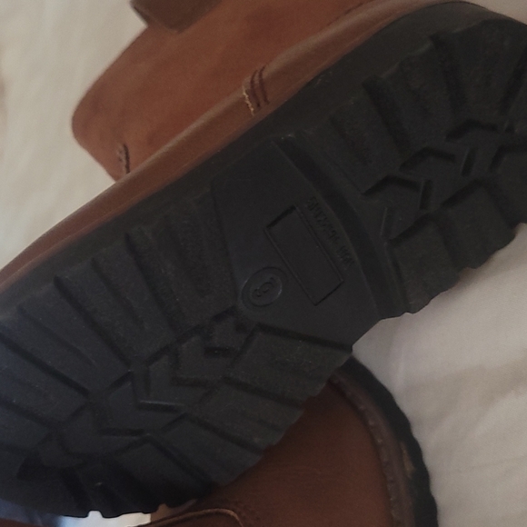 Brown boots - Picture 4 of 4